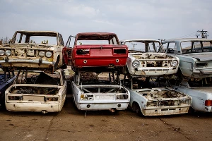 Утилизация старых автомобилей  &copy;&nbsp;Николай Ильин, ЮГА.ру