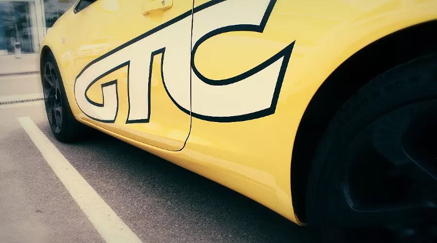 Opel Astra GTC. Спорт-купе из Рюссельсхайма &copy;&nbsp;Фото ЮГА.ру