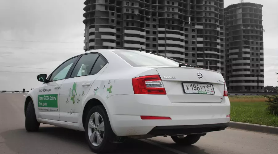 Skoda Octavia &copy;&nbsp;Фото ЮГА.ру