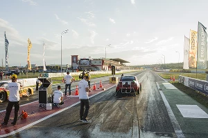 Второй этап чемпионата России по дрэг-рейсингу в Грозном &copy;&nbsp;Фото Евгения Мельченко, Юга.ру