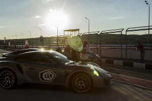 Самые быстрые машины России в столице Чечни &copy;&nbsp;Фото Евгения Мельченко, Юга.ру