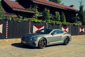 Новый Bentley Continental GT &copy;&nbsp;Фото Евгения Мельченко, Юга.ру