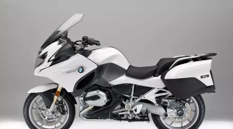BMW Motorrad представляет новинки 2017 года © Фото ЮГА.ру BMW Motorrad представляет новинки 2017 года © Фото ЮГА.ру
