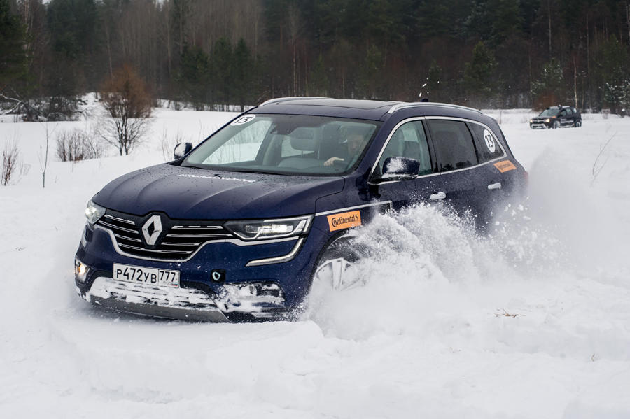 Renault Koleos в снегах Карелии