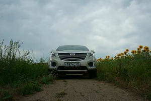 Cadillac XT5. Не Escalade, но ростом вышел &copy;&nbsp;Фото Евгения Мельченко, Юга.ру