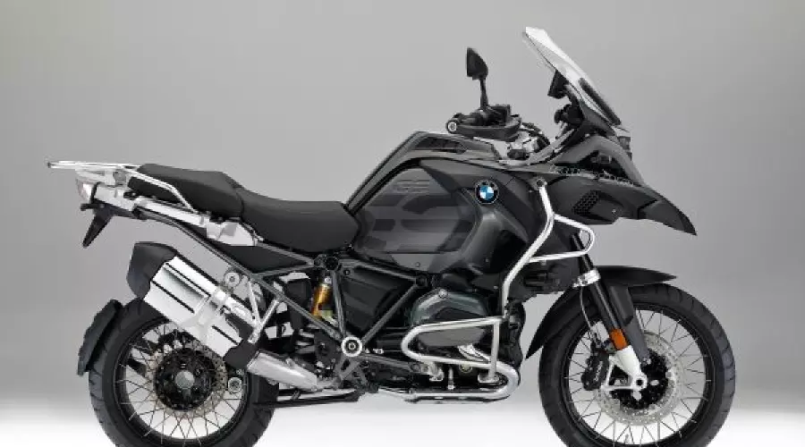 BMW Motorrad представляет новинки 2017 года © Фото ЮГА.ру BMW Motorrad представляет новинки 2017 года © Фото ЮГА.ру