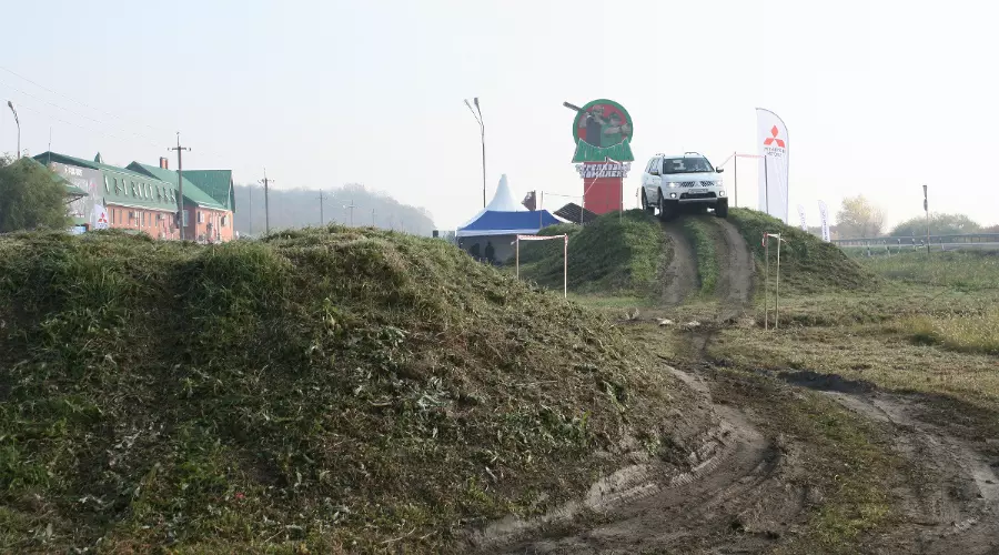 Mitsubishi Road Weekend от "КЛЮЧАВТО" &copy;&nbsp;Фото ЮГА.ру