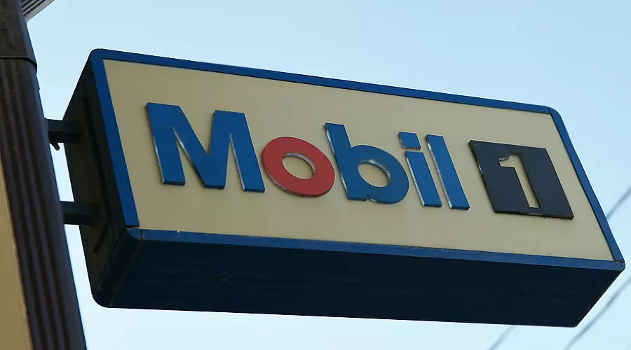 Mobil1. Замена масла в автомобиле: основы и нюансы &copy;&nbsp;Фото ЮГА.ру