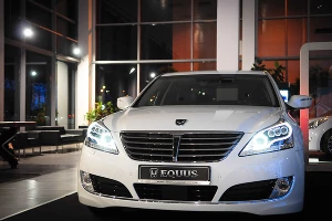 Презентация EQUUS & Genesis в "Юг-Авто" &copy;&nbsp;Елена Синеок, ЮГА.ру