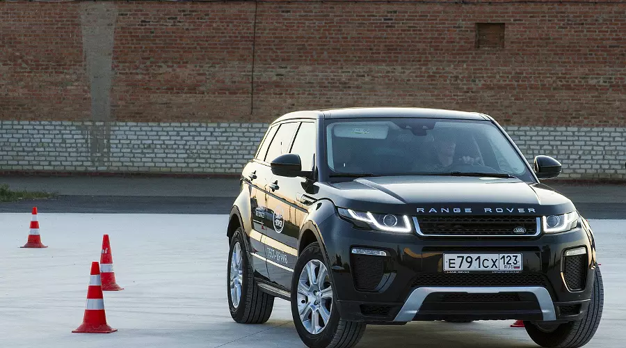 Приключение от Jaguar Land Rover Experience состоялось в Краснодаре &copy;&nbsp;Фото Евгения Мельченко, Юга.ру