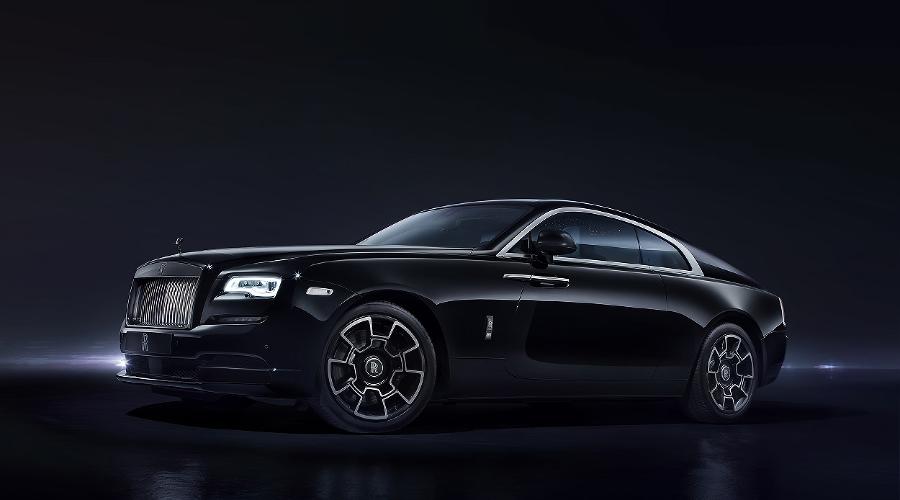 Серия Black Bage: "Темная сторона" классического Rolls-Royce © Фото ЮГА.ру