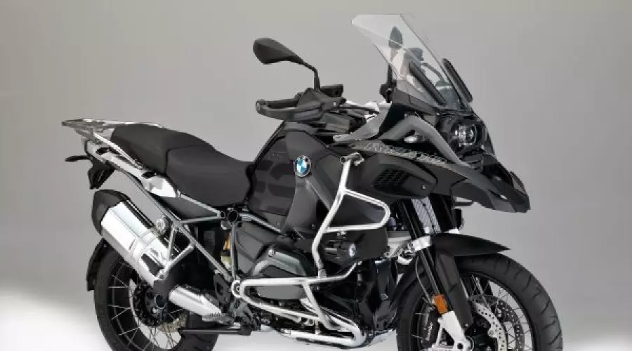BMW Motorrad представляет новинки 2017 года © Фото ЮГА.ру BMW Motorrad представляет новинки 2017 года © Фото ЮГА.ру