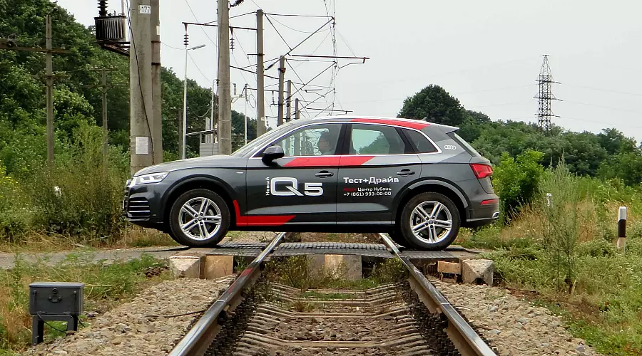 Новое поколение Audi Q5 &copy;&nbsp;Фото Евгения Мельченко, Юга.ру
