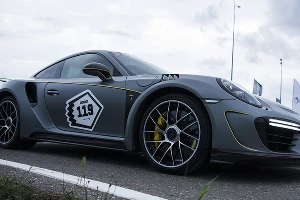 Самые быстрые машины России в столице Чечни &copy;&nbsp;Фото Евгения Мельченко, Юга.ру