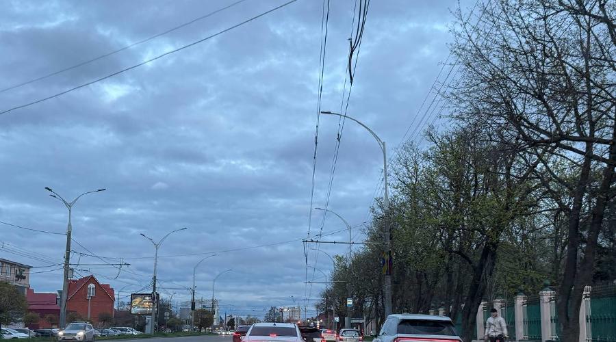 авто &copy;&nbsp;Сгенерировано с помощью нейросети Gigachat