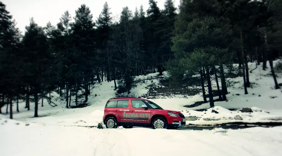 Skoda Yeti в горах Кавказа &copy;&nbsp;Фото ЮГА.ру
