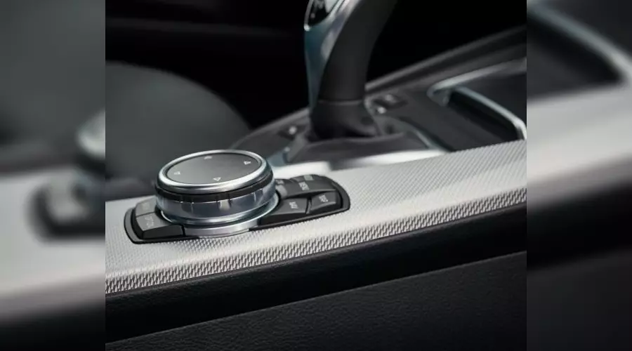 Новый BMW 3-Series Gran Turismo 2016 © Фото ЮГА.ру Новый BMW 3-Series Gran Turismo 2016 © Фото ЮГА.ру