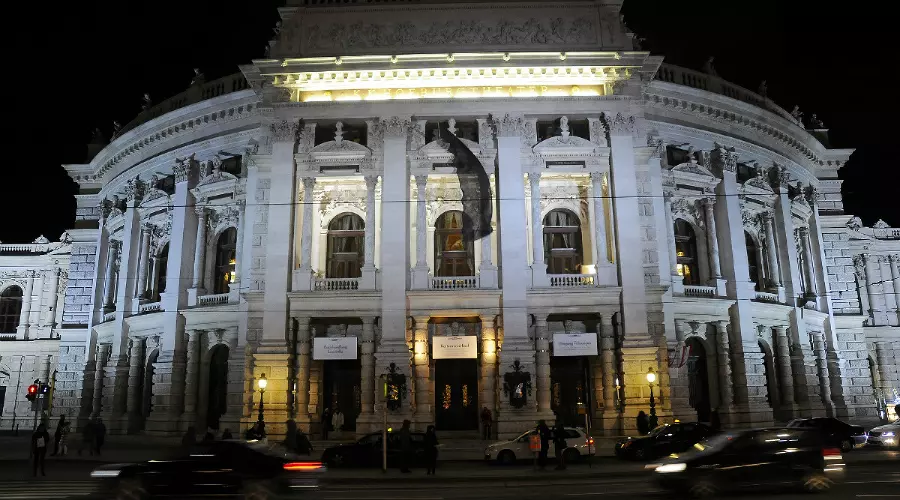 Рождественская Европа на колесах Skoda Rapid. Часть 1 &copy;&nbsp;Фото ЮГА.ру