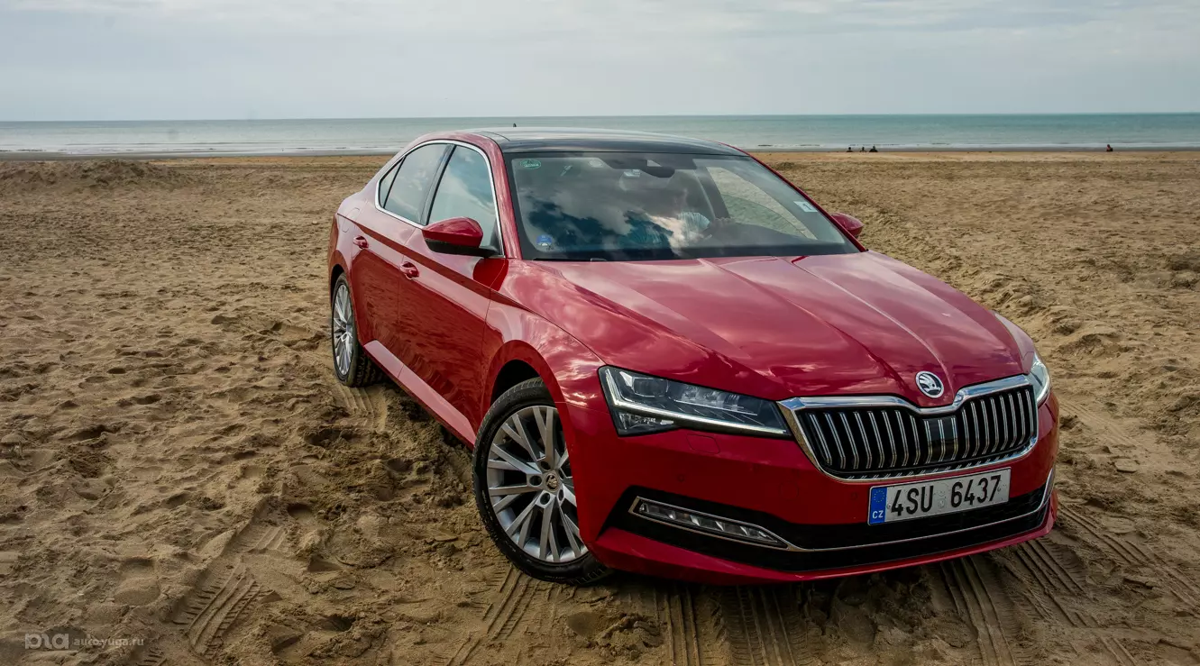 Обновленный Skoda Superb 2020 модельного года © Фото Евгения Мельченко, Юга.ру Обновленный Skoda Superb 2020 модельного года
