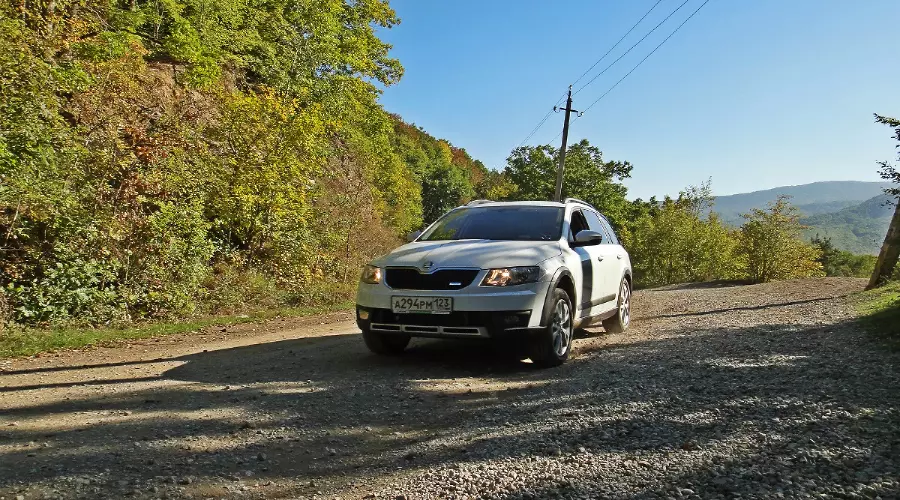 Тест-драйв новой Skoda Octavia Scout &copy;&nbsp;Фото ЮГА.ру