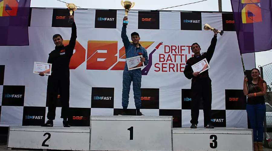 Первый этап чемпионата "Drift Battle Series" в Усть-Лабинске &copy;&nbsp;Фото ЮГА.ру