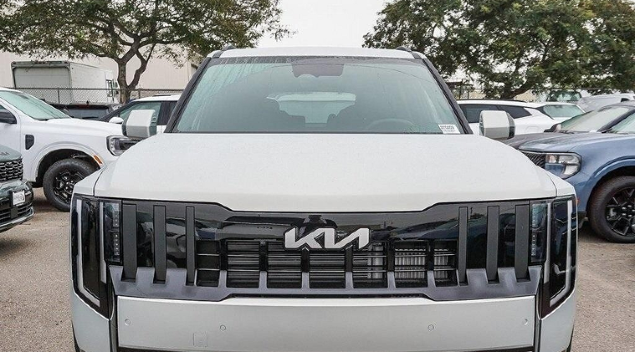 Kia Telluride &copy;&nbsp;Фото: Автостарс