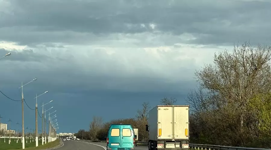 автомобиль &copy;&nbsp;Фото ЮГА.ру