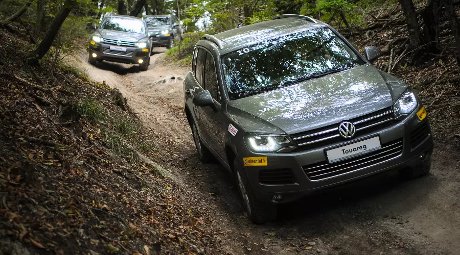 Внедорожный тест-драйв Volkswagen Touareg и Tiguan от "Юг-Авто" &copy;&nbsp;Елена Синеок, ЮГА.ру
