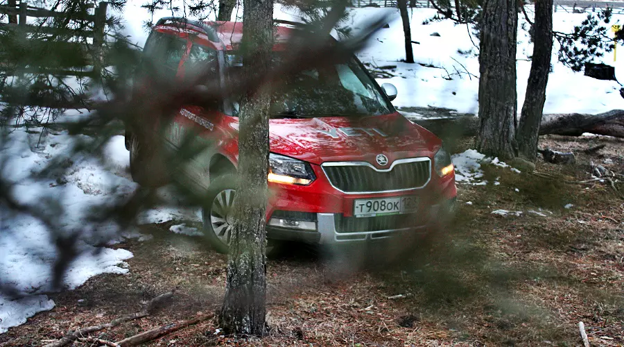Skoda Yeti в горах Кавказа &copy;&nbsp;Фото ЮГА.ру