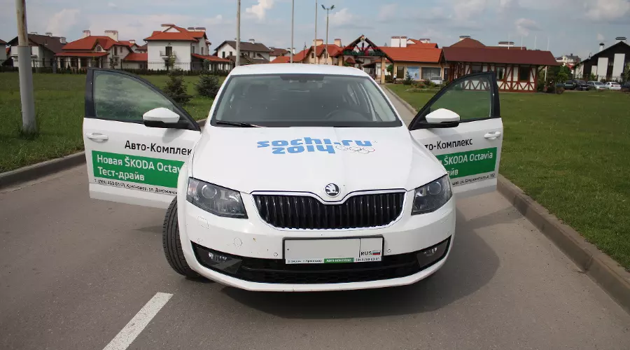 Skoda Octavia &copy;&nbsp;Фото ЮГА.ру