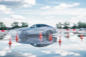 Компания Continental представила и испытала новую шину SportContact 6 &copy;&nbsp;Фото ЮГА.ру